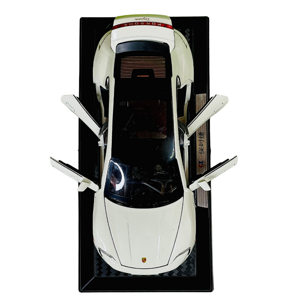 Porschee 1:32 Die Cast Metal Model Car White